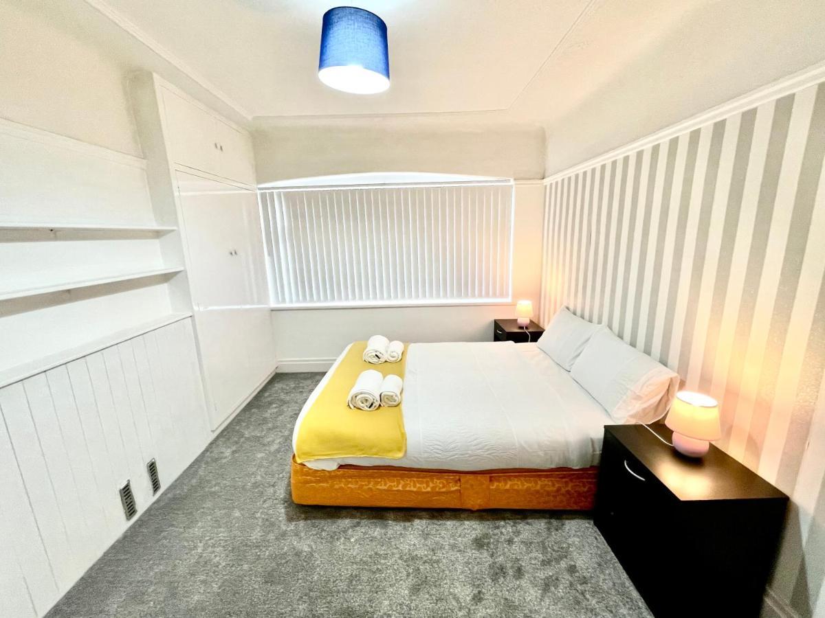 Lotus Home Wallasey Luaran gambar