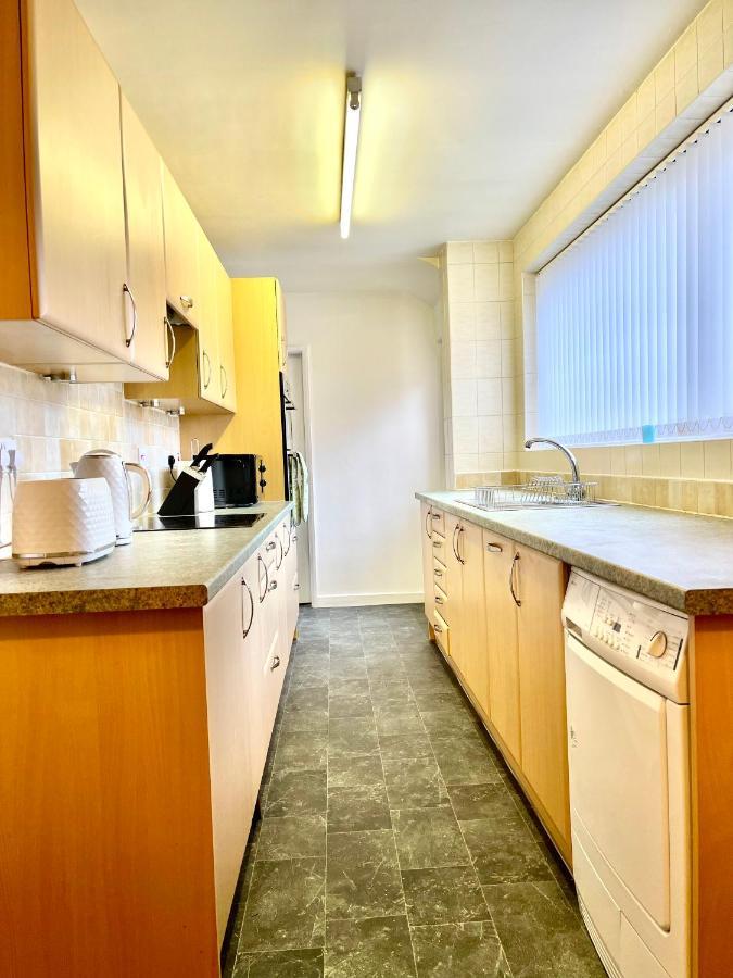 Lotus Home Wallasey Luaran gambar